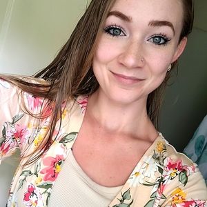 Meet your Posher, Katelyn